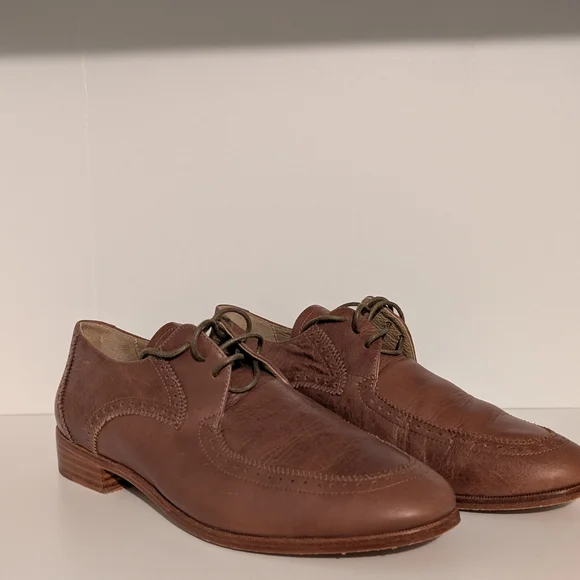 Christy Dawn Oxfords Classic Lace-Up Design - Picture 3 of 11